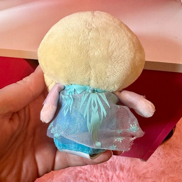 Hallmark itty bittys Barbie and Princesses Plush Bundle - Picture 4 of 4